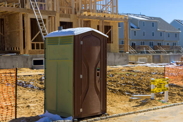 Affordable portable toilet rental in Osceola, WI