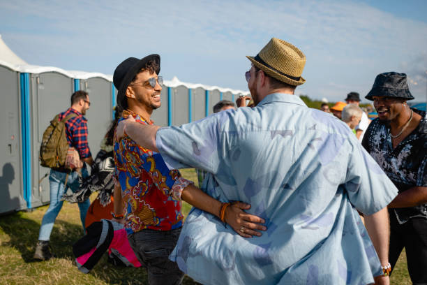 Best Portable restroom trailer rental  in Osceola, WI